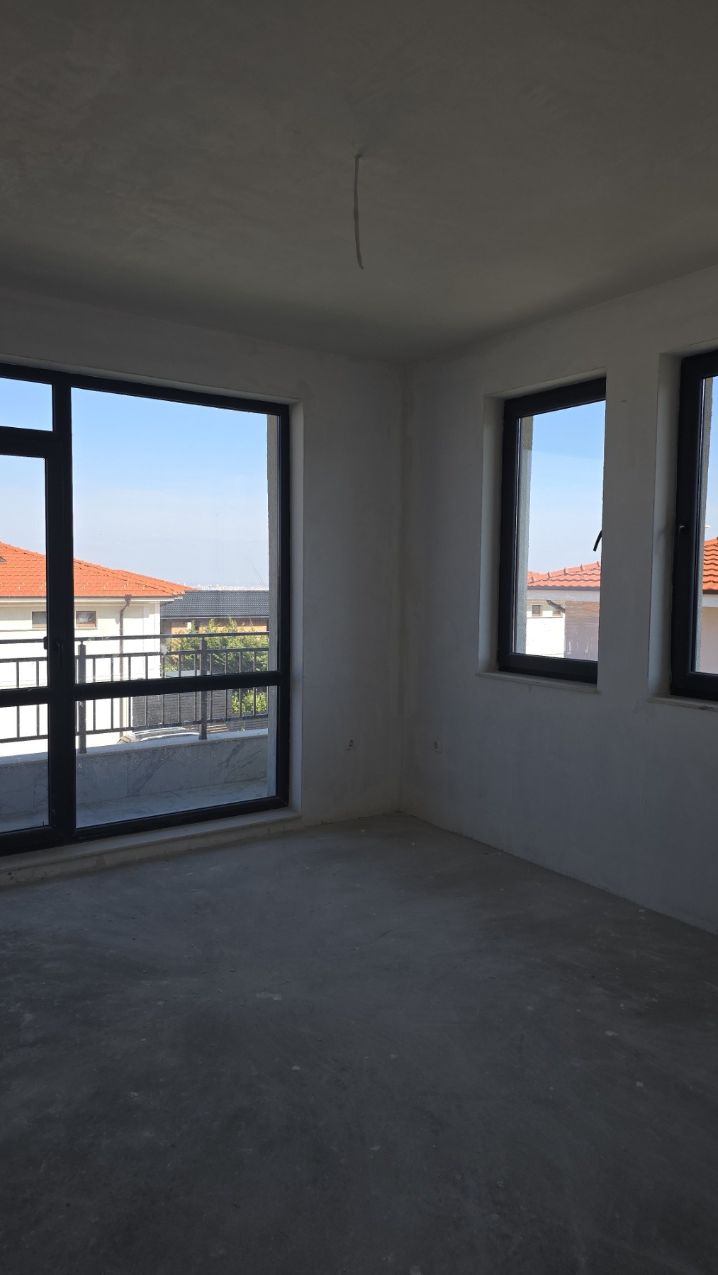 Продава КЪЩА, с. Белащица, област Пловдив, снимка 2 - Къщи - 53763421