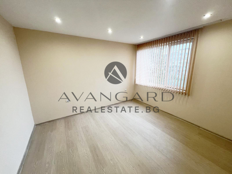 En venta  1 dormitorio Plovdiv , Izgrev , 50 metros cuadrados | 53337230 - imagen [6]