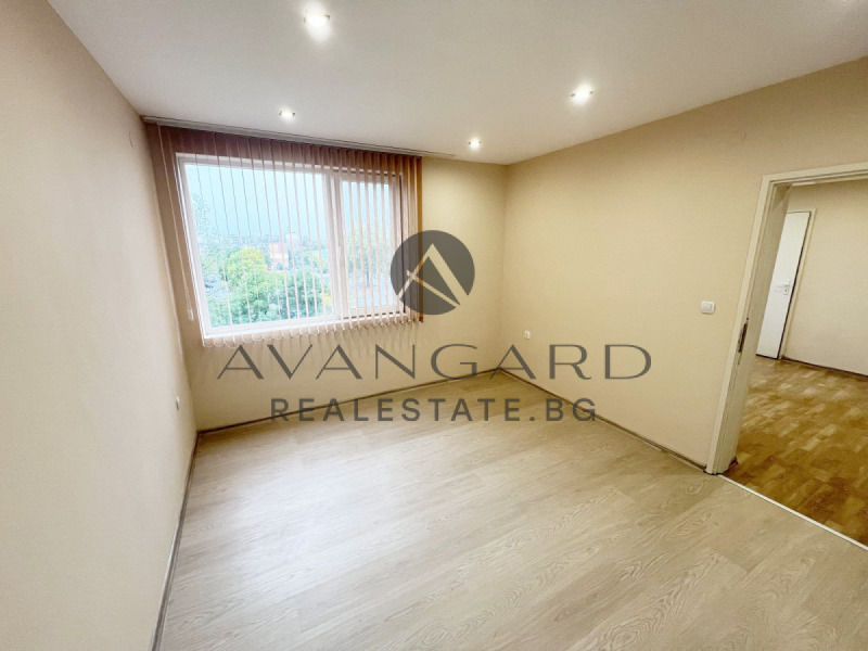 En venta  1 dormitorio Plovdiv , Izgrev , 50 metros cuadrados | 53337230 - imagen [5]
