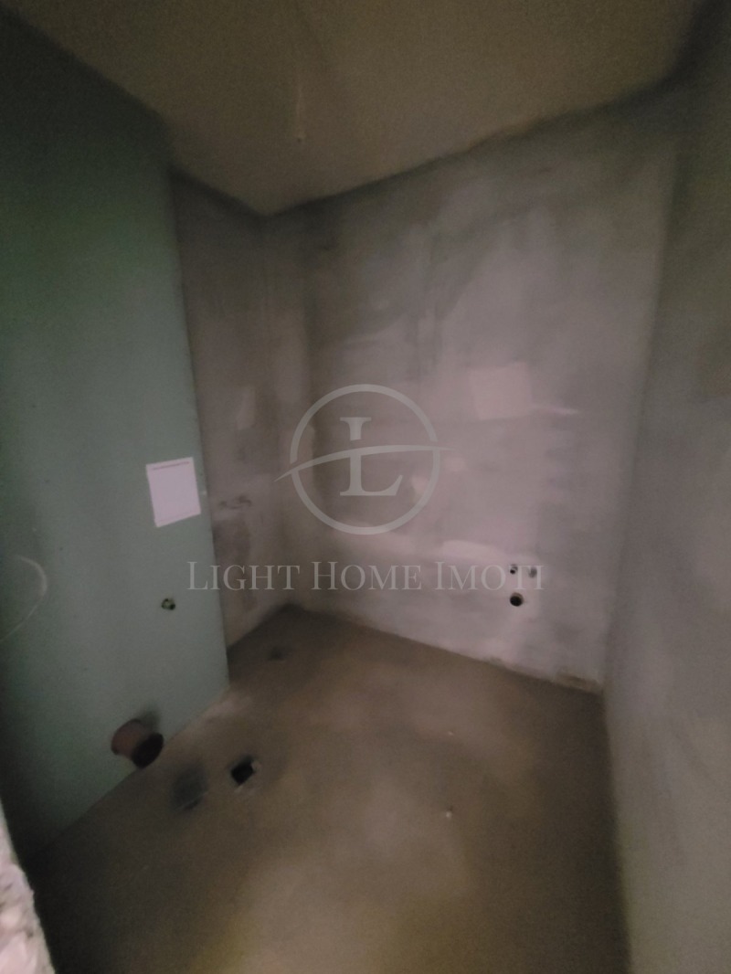 For Sale  1 bedroom Plovdiv , Yuzhen , 74 sq.m | 97975758 - image [9]