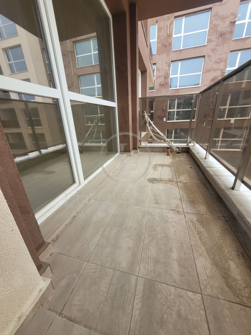 For Sale  1 bedroom Plovdiv , Yuzhen , 74 sq.m | 97975758 - image [10]