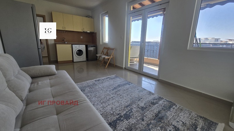 Продава 2-СТАЕН, гр. Свети Влас, област Бургас