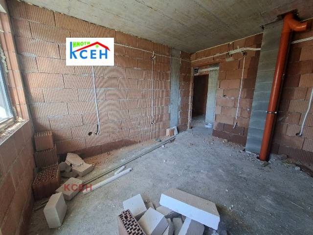 Продава 2-СТАЕН, гр. Търговище, Център, снимка 2 - Апартаменти - 54421030