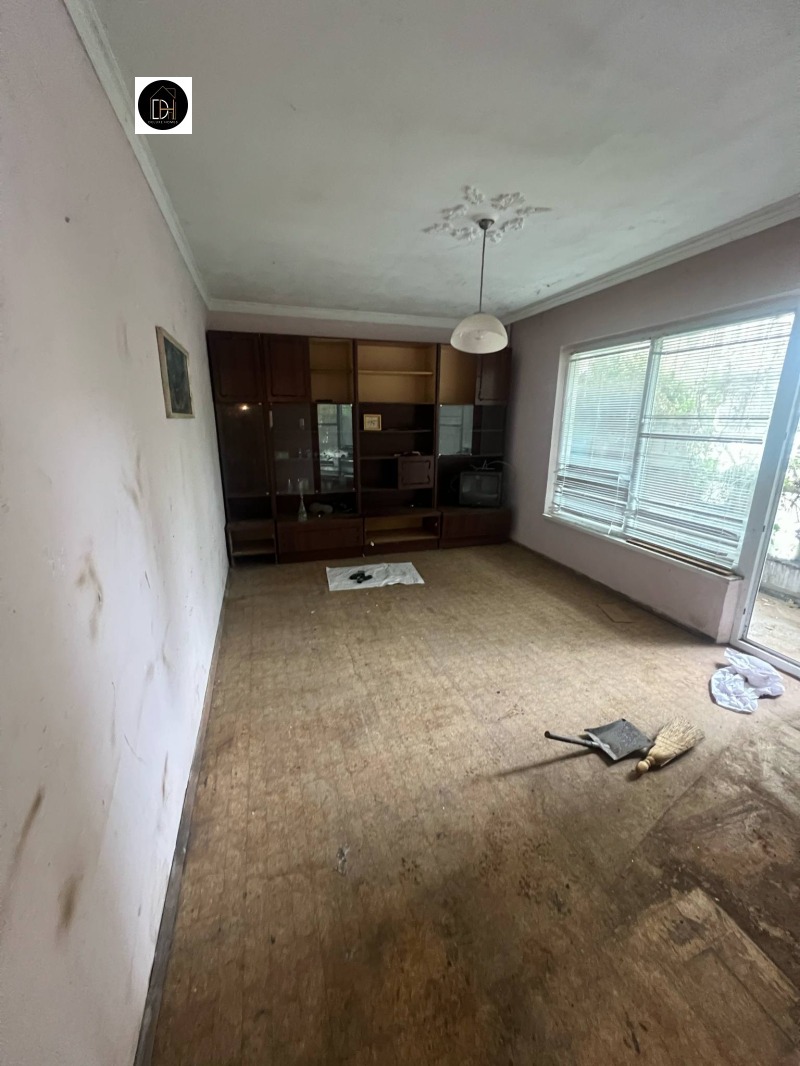 Til salg  2 soveværelser Plovdiv , Kyuchuk Parizh , 93 kvm | 96191274 - billede [3]