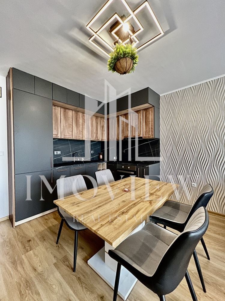 Продава 3-СТАЕН, гр. Варна, Център, снимка 3 - Апартаменти - 53592195