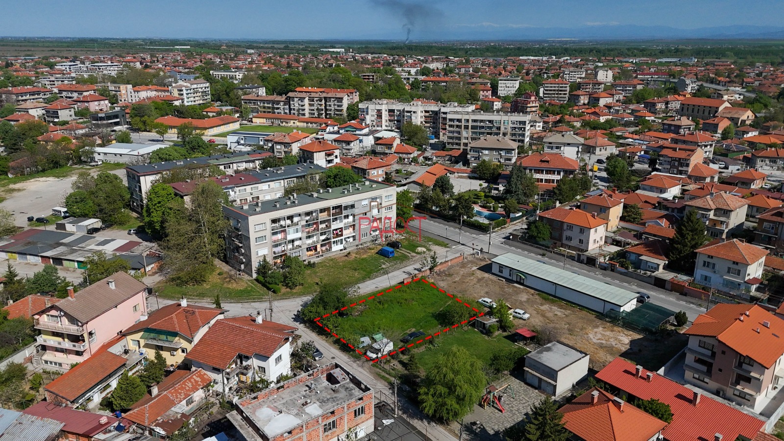 Продава ПАРЦЕЛ, гр. Първомай, област Пловдив