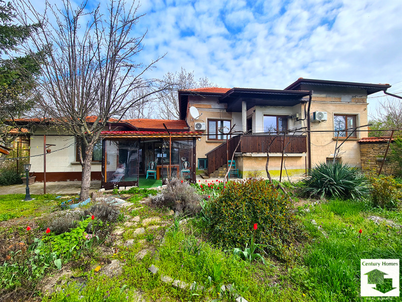 Продава КЪЩА в област Велико Търново, с. Паскалевец - 300 кв.м / 175 000 € » 342 270.25 лв., СЕНТЧЪРИ ХОУМС