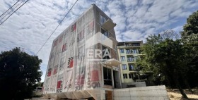 1 quarto m-t Alen mak, Varna