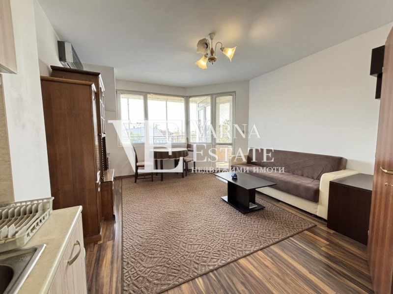 Продава  1-стаен град Варна , Център , 40 кв.м | 46435022