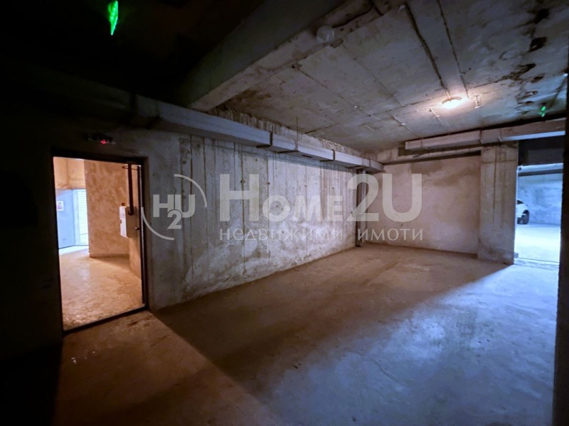 Продава ГАРАЖ, ПАРКОМЯСТО, град София, Полигона • 32990 € / 64522.83 лв. • 25242302 1