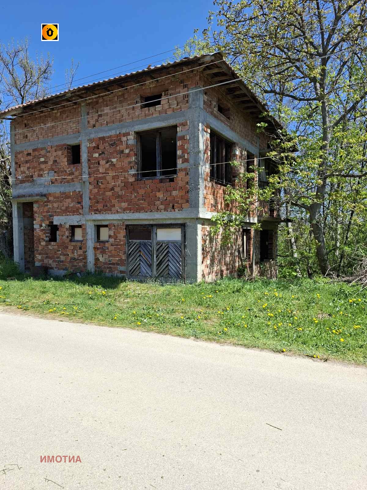 Продава КЪЩА, с. Голяма Желязна, област Ловеч