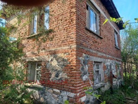 Продажба на къщи в област Сливен - изображение 15 