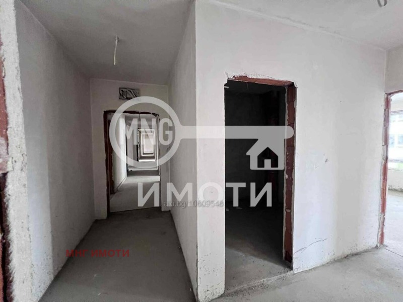 Продава 3-СТАЕН, гр. Пловдив, Южен, снимка 3 - Апартаменти - 53393358