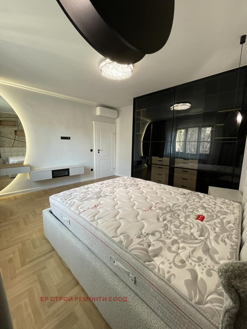 De vânzare  3 dormitoare Sofia , Țentâr , 115 mp | 20358786 - imagine [5]