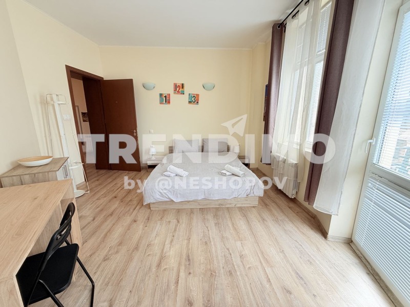 For Sale  3 bedroom Sofia , Doktorski pametnik , 135 sq.m | 83511690 - image [4]