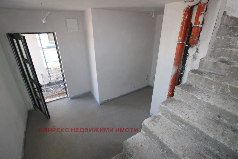 Eladó  Ház Plovdiv , Belomorski , 157 négyzetméter | 96276421 - kép [9]