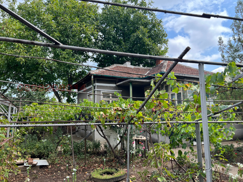 Продава КЪЩА, с. Бръшлен, област Русе, снимка 3 - Къщи - 52783084