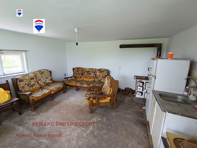 À vendre  Villa Rouse , Dolapite , 90 m² | 47887545