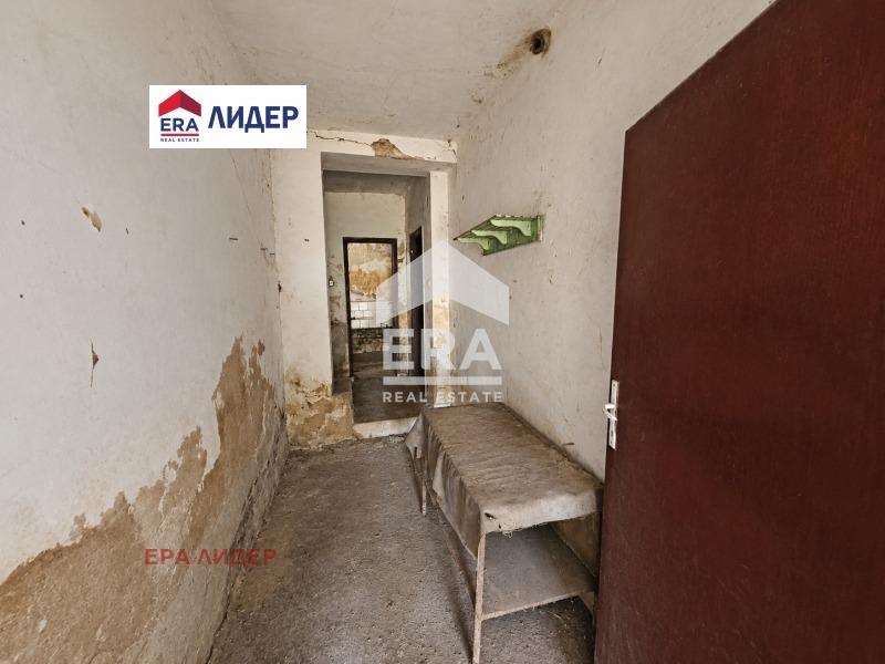 Продава СКЛАД, с. Семерджиево, област Русе, снимка 11 - Складове - 56117309