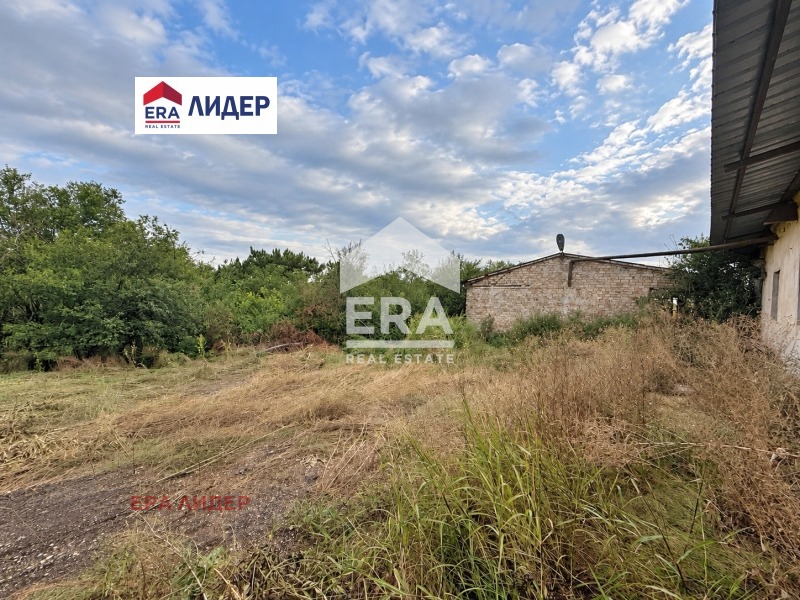 Продава СКЛАД, с. Семерджиево, област Русе, снимка 13 - Складове - 56117309