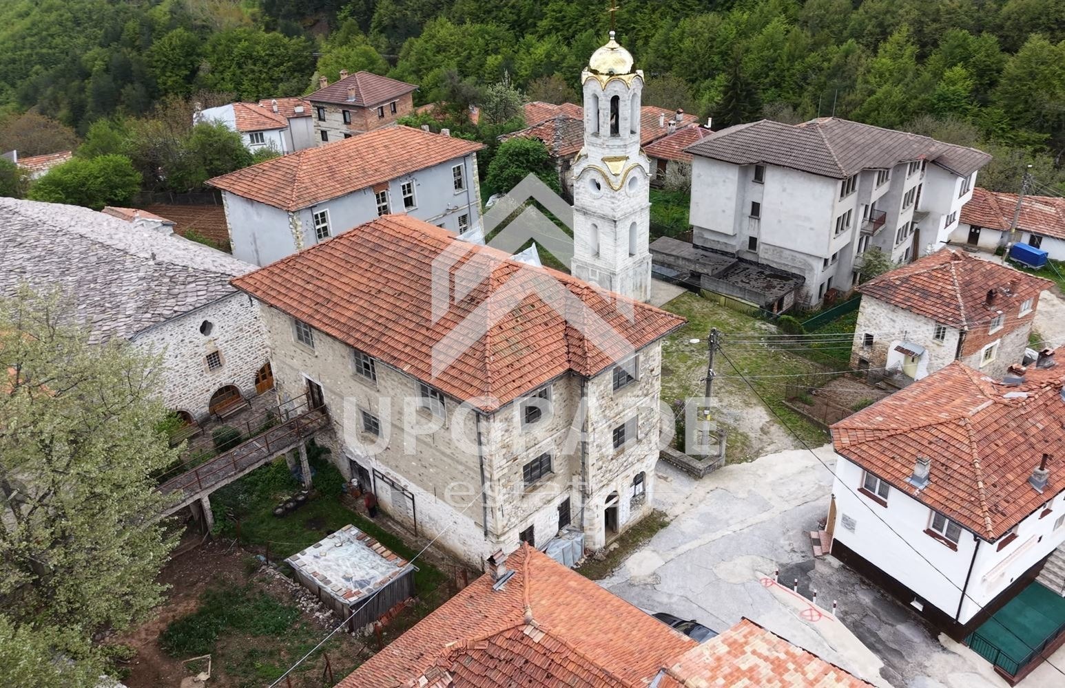 Продава КЪЩА, с. Левочево, област Смолян
