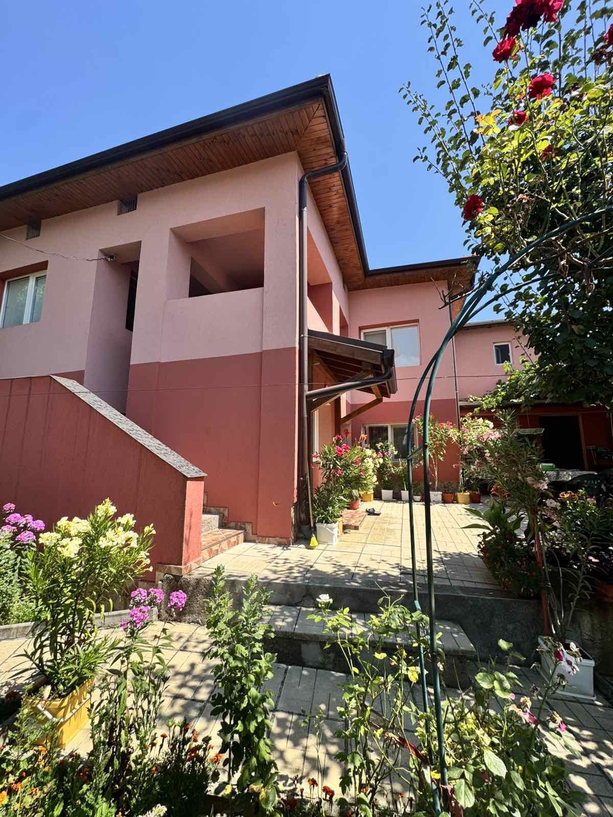 Продава КЪЩА, гр. Земен, област Перник, снимка 2 - Къщи - 55692479
