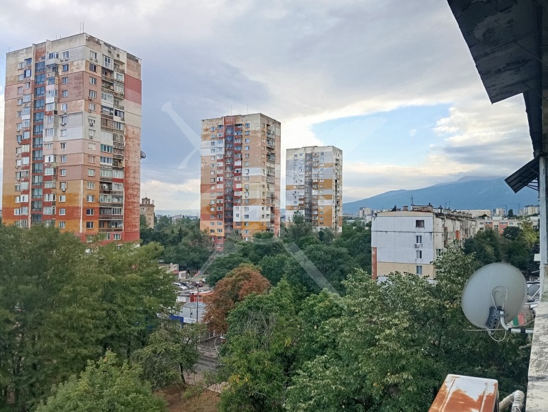 Till salu  1 sovrum Sofia , Tolstoi , 65 kvm | 77086188 - bild [11]