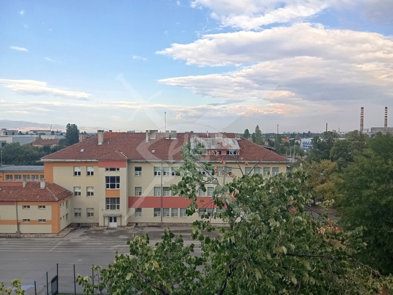 Till salu  1 sovrum Sofia , Tolstoi , 65 kvm | 77086188 - bild [9]