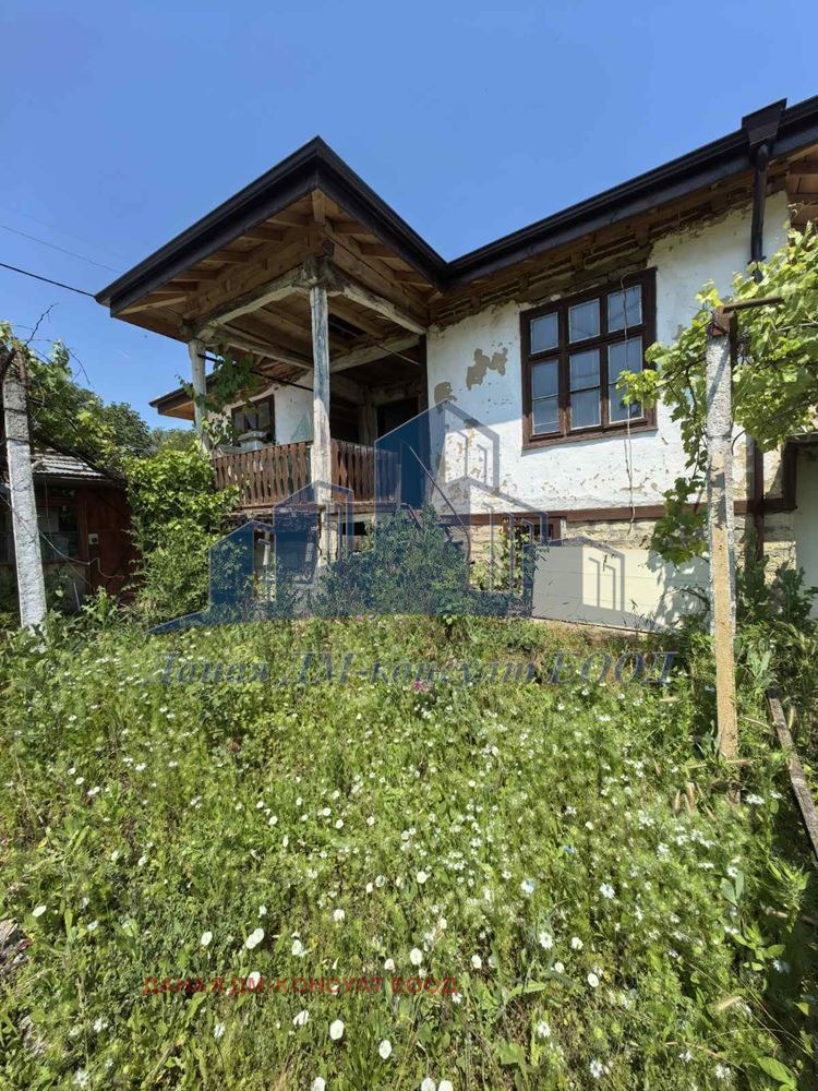 Продава КЪЩА, с. Велино, област Шумен, снимка 2 - Къщи - 54790300