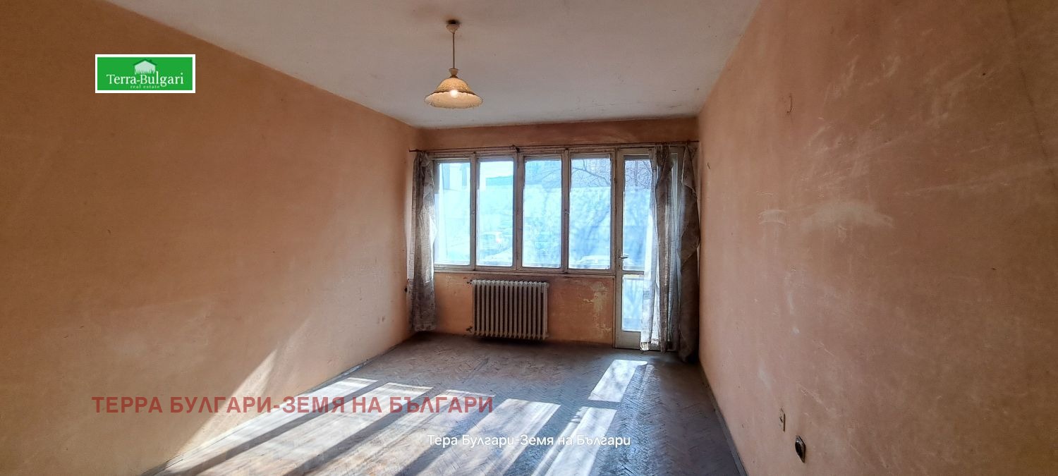 Продава 4-СТАЕН, гр. Перник, Център, снимка 2 - Апартаменти - 53762005