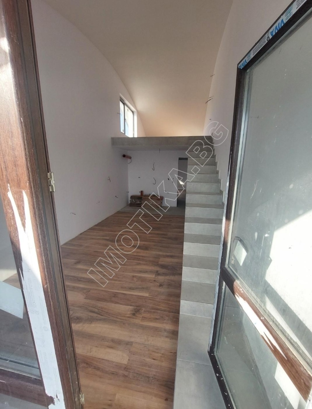 Продава МНОГОСТАЕН, гр. Варна, Виница, снимка 3 - Апартаменти - 54113739