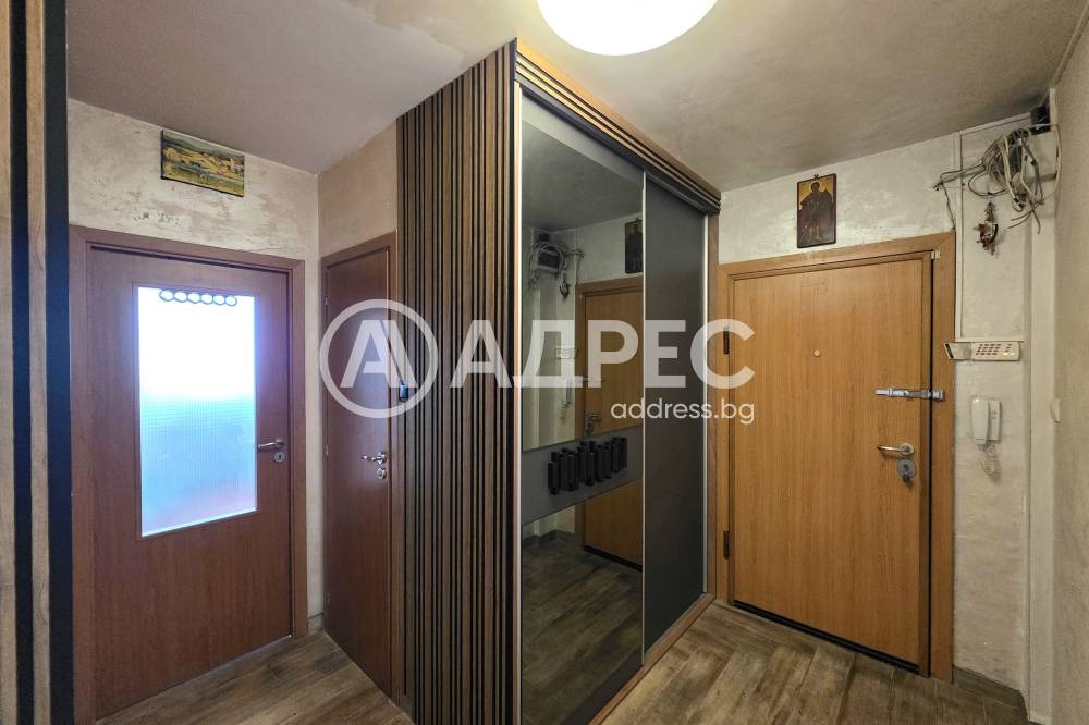 Продава МНОГОСТАЕН, гр. София, Младост 1, снимка 15 - Апартаменти - 56220141