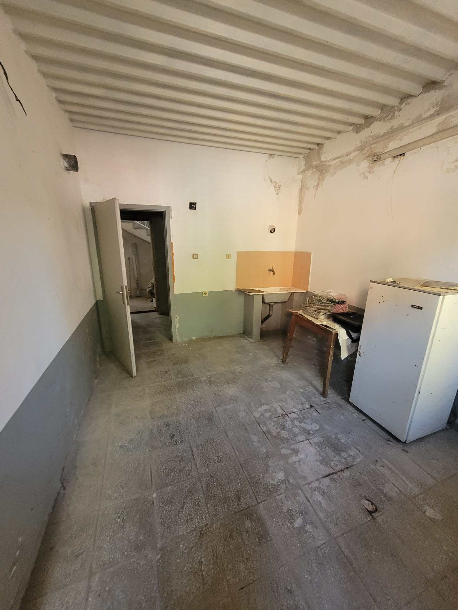 Продава КЪЩА, гр. Тръстеник, област Плевен, снимка 16 - Къщи - 56709598