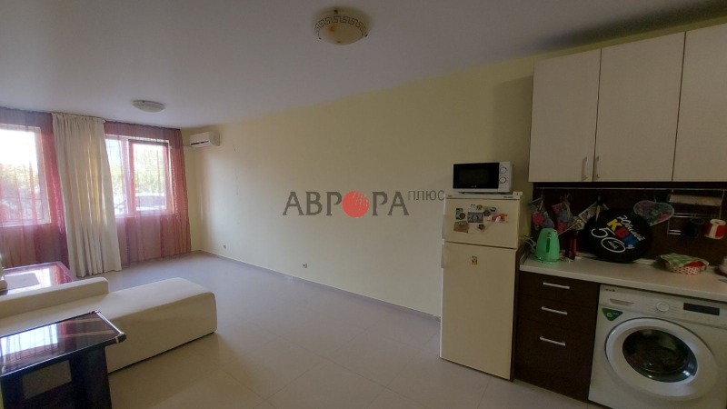 Na sprzedaż  1 sypialnia region Burgas , Pomorie , 64 mkw | 92380484 - obraz [2]