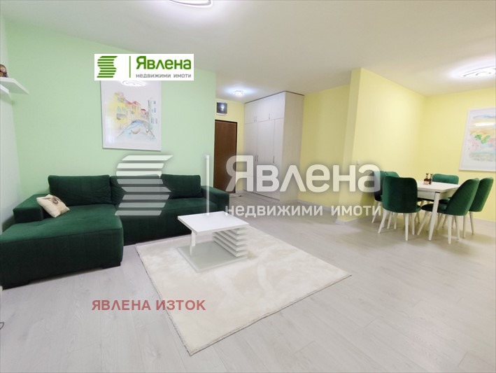 Продава 3-СТАЕН, гр. София, Център, снимка 1 - Aпартаменти - 49277520