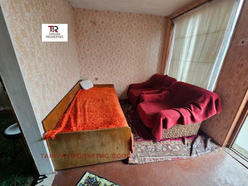 Продава ВИЛА, с. Видрица, област Перник, снимка 8 - Вили - 53475951