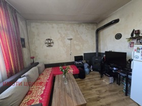 1 Schlafzimmer Zentar, Stara Zagora 4