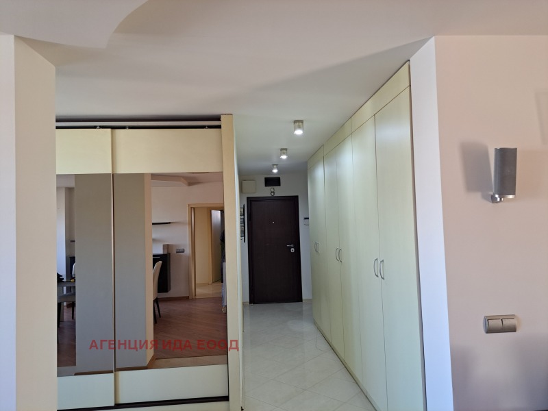 En venta  3 dormitorios Sofia , Mladost 1 , 120 metros cuadrados | 95135622 - imagen [5]