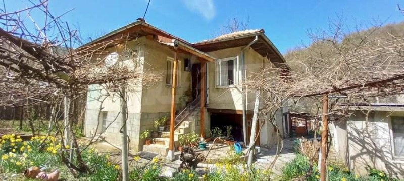 Продава  Къща, област Габрово, гр. Севлиево • 25 000 EUR • ID 15953428 — holmes.bg - [1] 