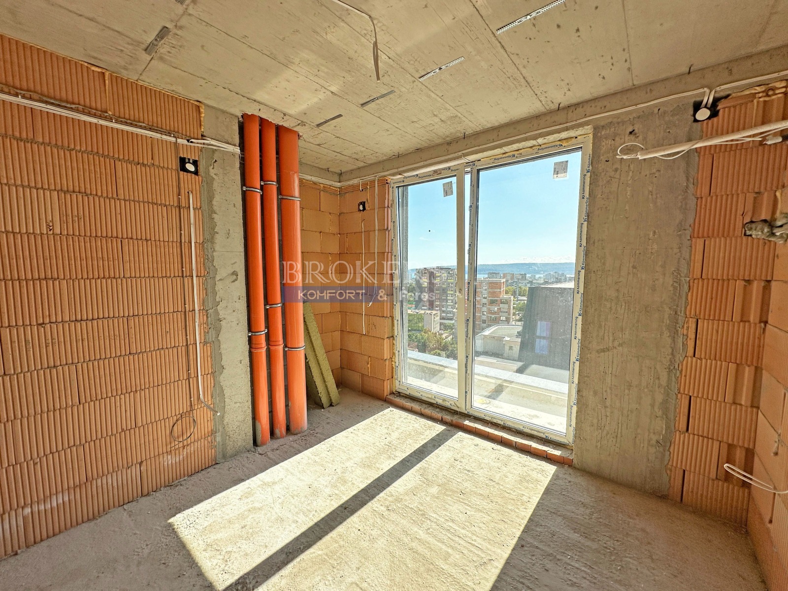 Продава 4-СТАЕН, гр. Варна, Левски 1, снимка 10 - Апартаменти - 52603087