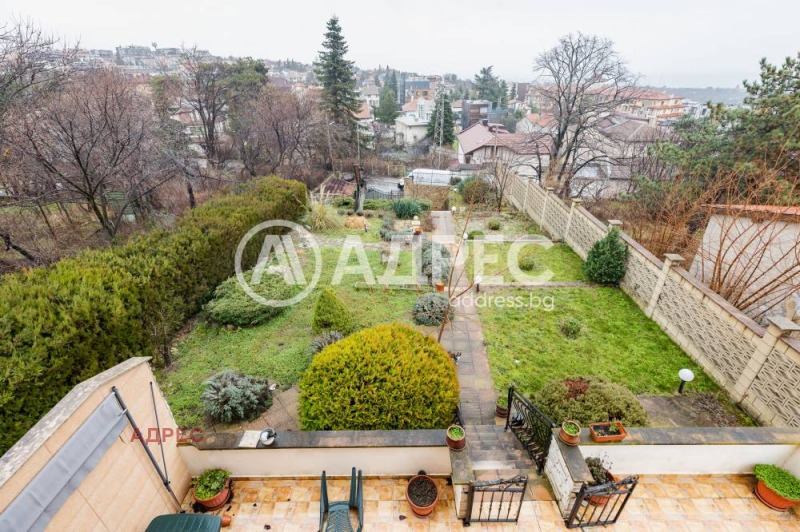 Продава КЪЩА в град Варна, Свети Никола - 265 кв.м / 496 500 € » 971 069.60 лв., АДРЕС