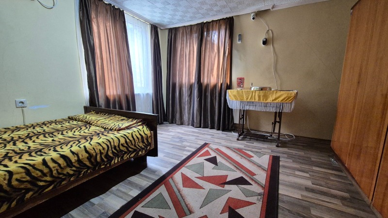 Продава КЪЩА, гр. София, гр. Банкя, снимка 6 - Къщи - 52109989