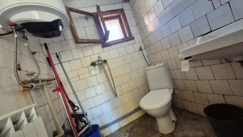 Продава КЪЩА, гр. София, гр. Банкя, снимка 12 - Къщи - 52109989