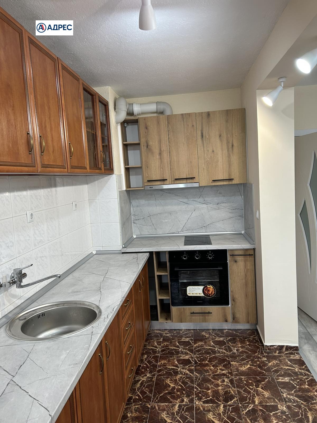 Продава 2-СТАЕН, гр. Карлово, област Пловдив, снимка 4 - Апартаменти - 55085995
