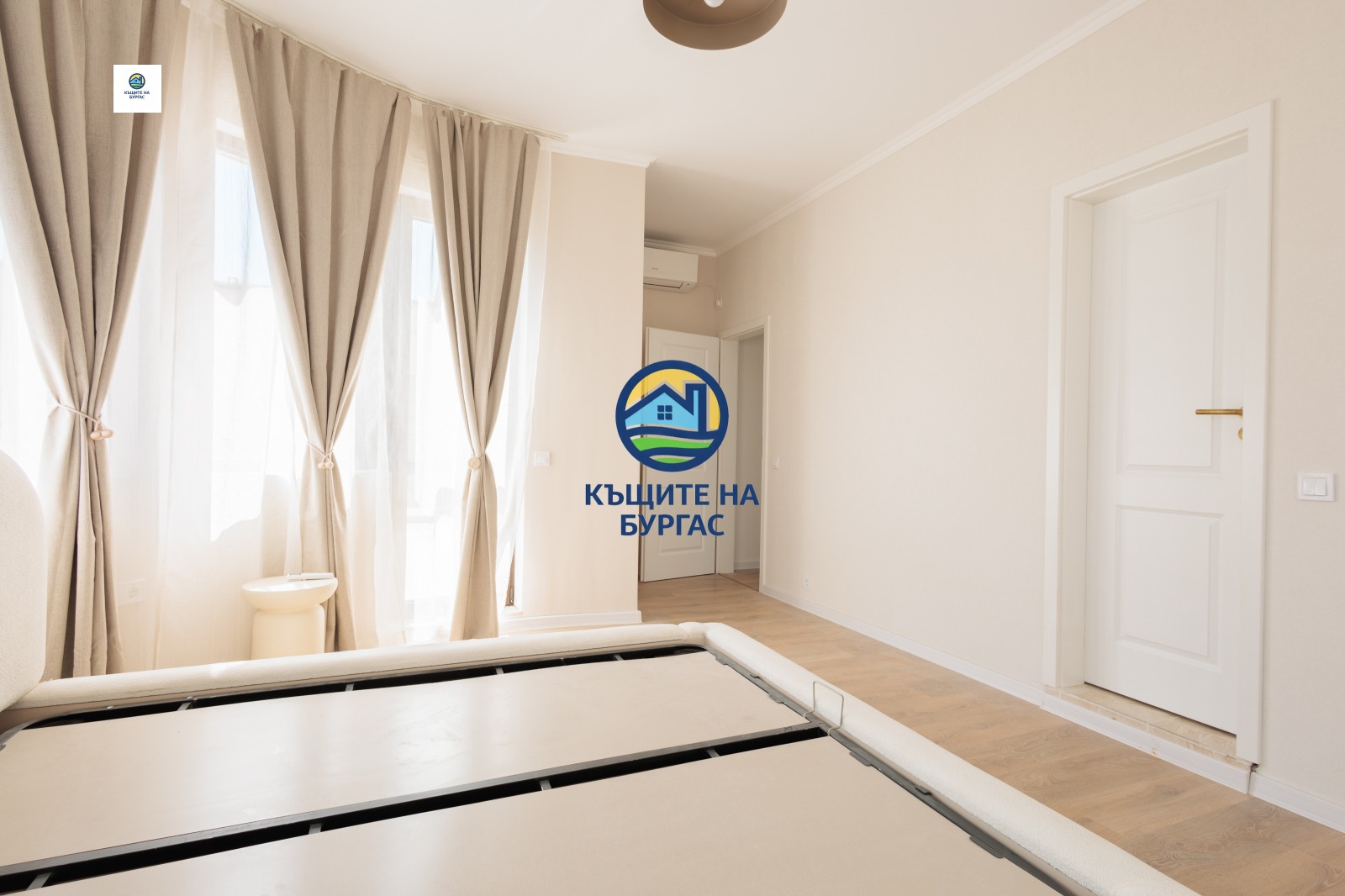 Продава КЪЩА, гр. Бургас, Сарафово, снимка 11 - Къщи - 54118445