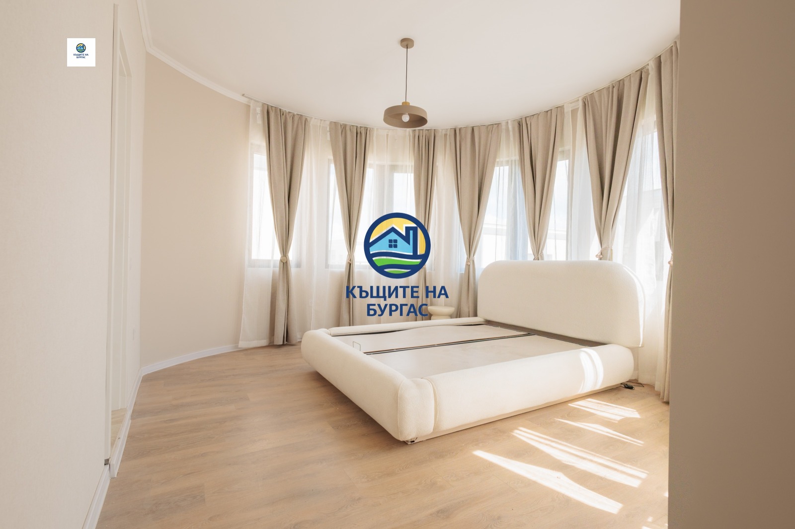 Продава КЪЩА, гр. Бургас, Сарафово, снимка 10 - Къщи - 54118445