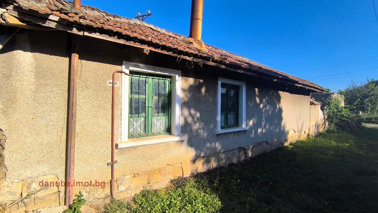 Продава КЪЩА, с. Щръклево, област Русе, снимка 11 - Къщи - 56451009