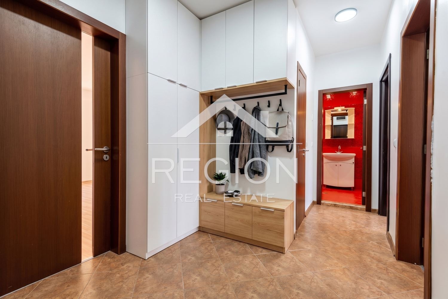 ������� 3-����� | Imot.bg � ����������� 8