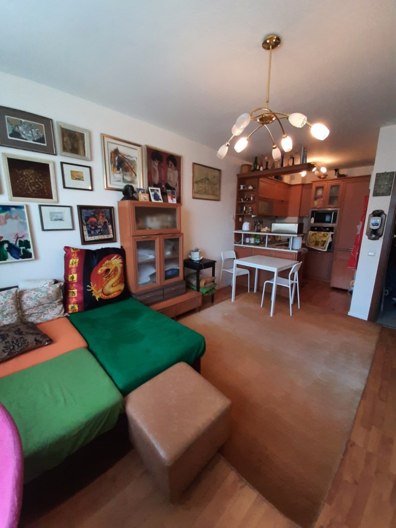 À venda  1 quarto Varna , k.k. Sv.Sv. Konstantin i Elena , 68 m² | 72064352