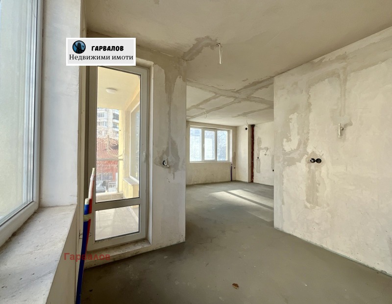 Продается  2 спальни Русе , Алеи Възраждане , 117 кв.м | 65310418 - изображение [2]